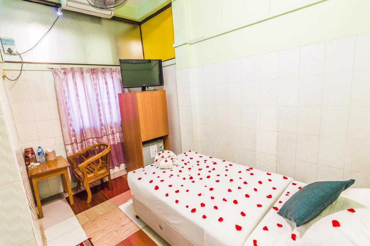Maykha Hotel 曼德勒 外观 照片